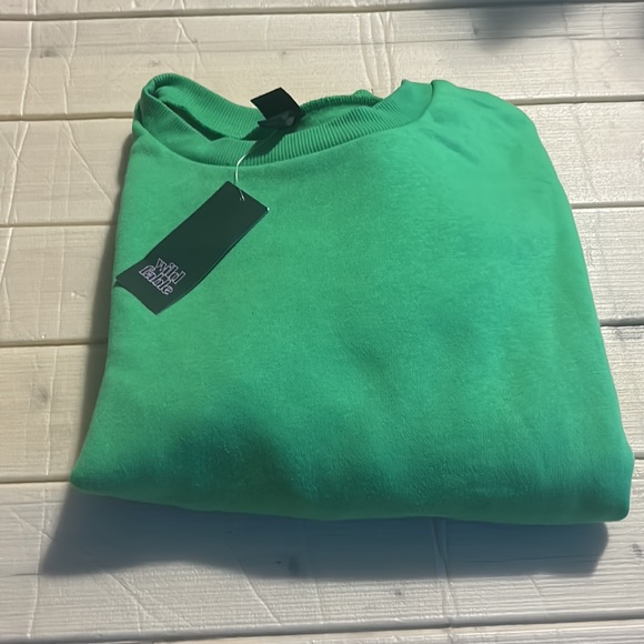 Women’s vibrant green cotton long sleeve crewneck sweatshirts NWT - Picture 7 of 7